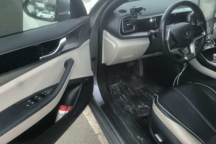 Used BYD Qin PLUS 2021 EV 500KM Premium Model Interior 3