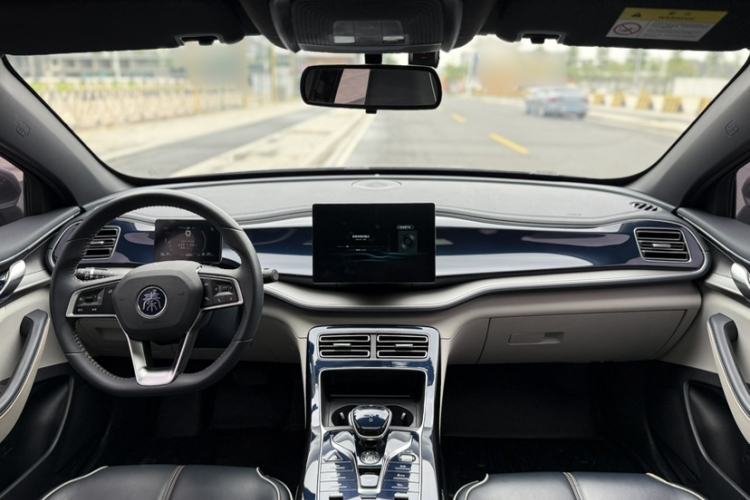 Used BYD Qin PLUS 2021 DM-i 55KM Flagship Model Interior 3