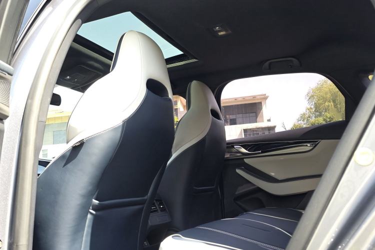 Used BYD Qin PLUS 2021 DM-i 55KM Flagship Model Interior 4