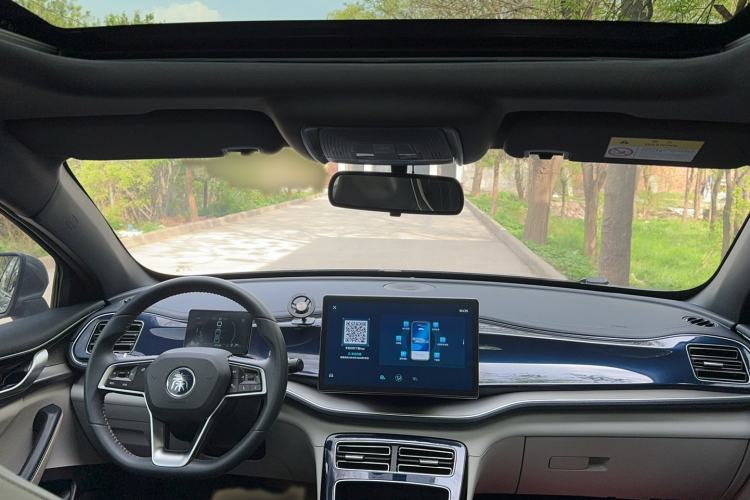 Used BYD Qin PLUS 2021 DM-i 55KM Flagship Model Interior 4