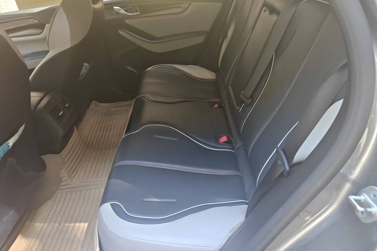 Used BYD Qin PLUS 2021 EV 600KM Flagship Model Interior 4