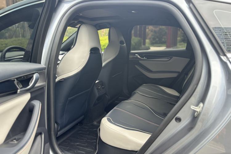 Used BYD Qin PLUS 2021 DM-i 120KM Flagship Model Interior 4