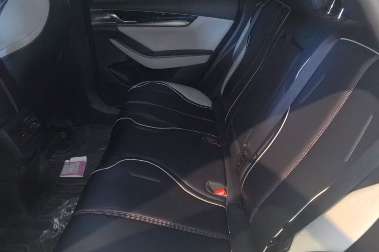 Used BYD Qin PLUS 2021 DM-i 55KM Flagship Model Interior 4
