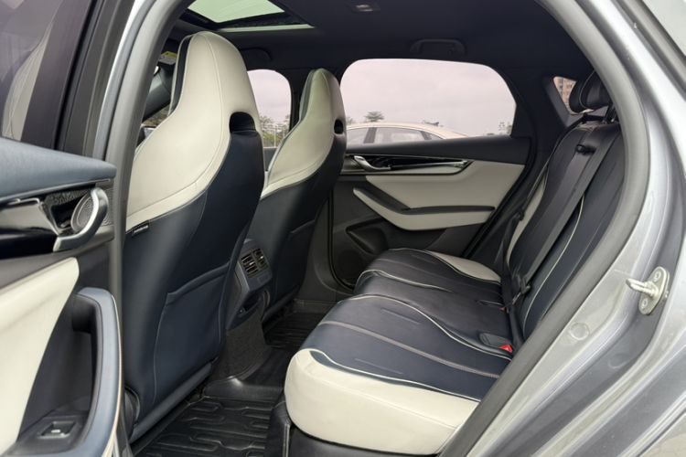 Used BYD Qin PLUS 2021 DM-i 55KM Flagship Model Interior 5