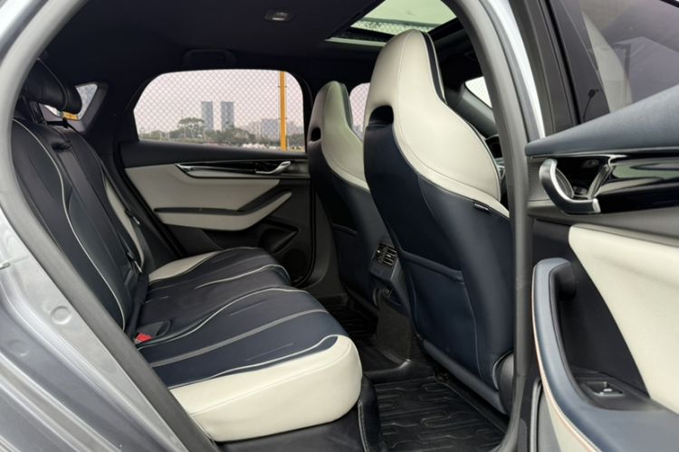 Used BYD Qin PLUS 2021 DM-i 55KM Flagship Model Interior 6