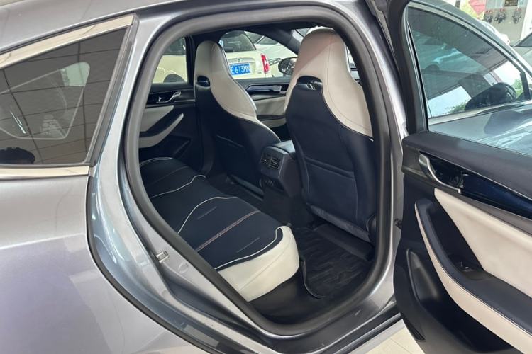 Used BYD Qin PLUS 2021 DM-i 55KM Flagship Model Interior 6