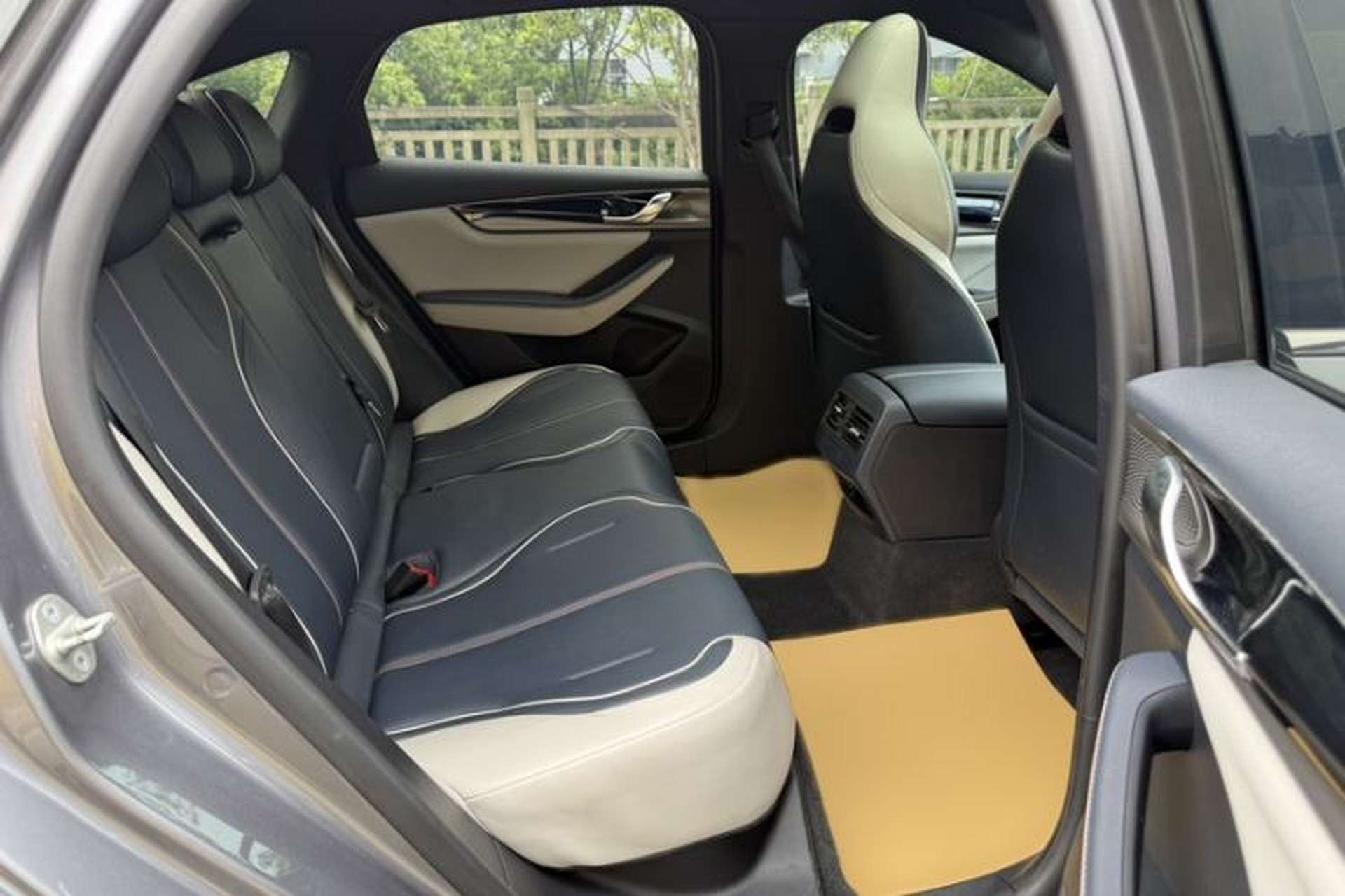 Used BYD Qin PLUS 2021 EV 500KM Premium Model Interior 6