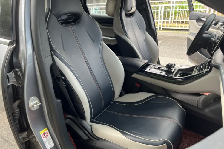 Used BYD Qin PLUS 2021 DM-i 55KM Flagship Model Interior 6