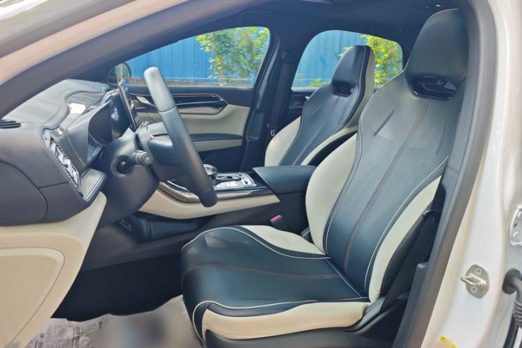 Used BYD Qin PLUS 2021 DM-i 55KM Flagship Model Interior 8