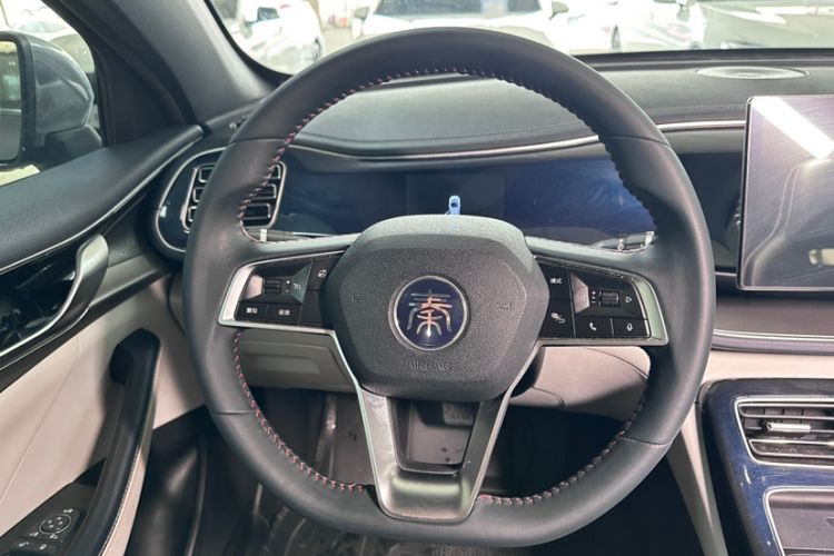 Used BYD Qin PLUS 2021 DM-i 55KM Flagship Model Interior 9