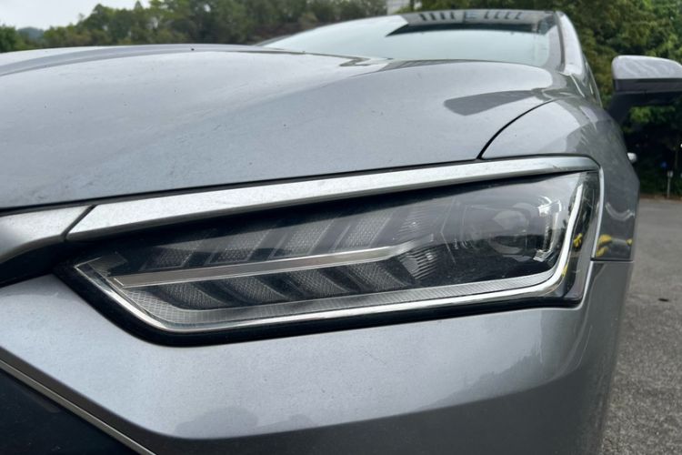 Used BYD Qin PLUS 2021 DM-i 120KM Flagship Model Left Front Headlight