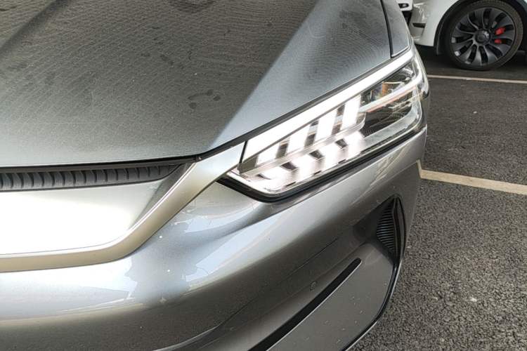 Used BYD Qin PLUS 2021 EV 500KM Premium Model Left Front Headlight