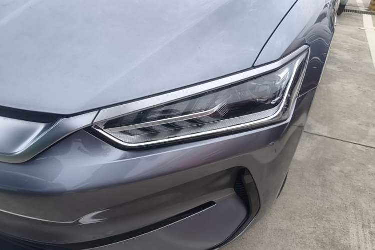 Used BYD Qin PLUS 2021 EV 500KM Luxury Model Left Front Headlight
