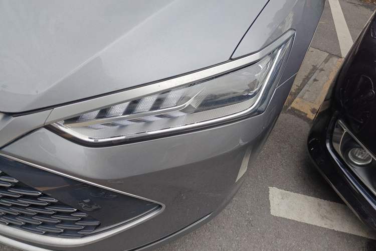 Used BYD Qin PLUS 2021 DM-i 55KM Flagship Model Left Front Headlight