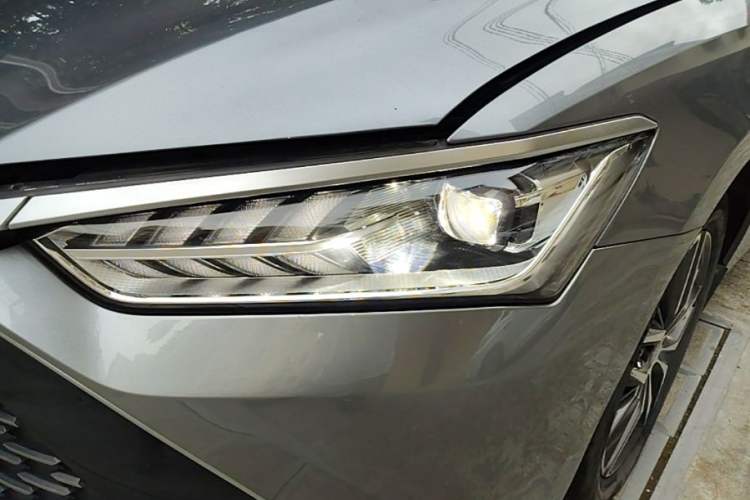 Used BYD Qin PLUS 2021 DM-i 55KM Flagship Model Left Front Headlight