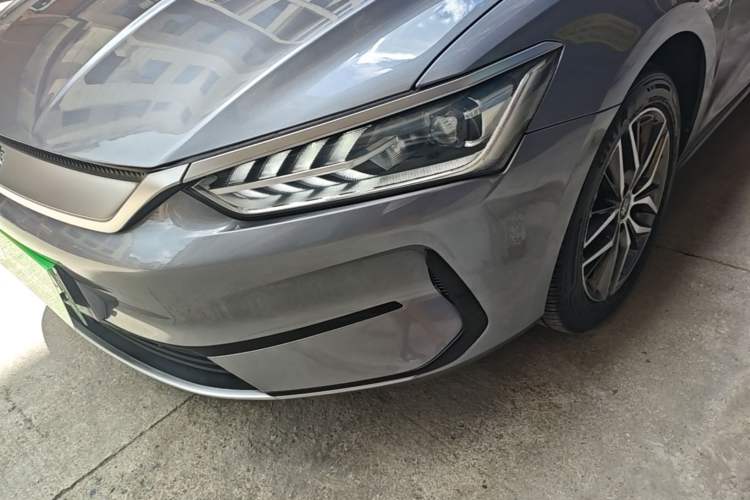 Used BYD Qin PLUS 2021 EV 420KM Commuter Edition Left Front Headlight