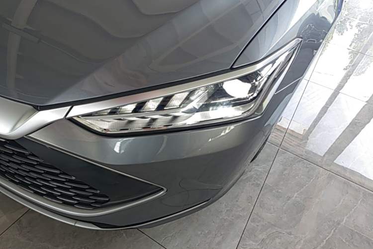Used BYD Qin PLUS 2021 DM-i 55KM Flagship Model Left Front Headlight