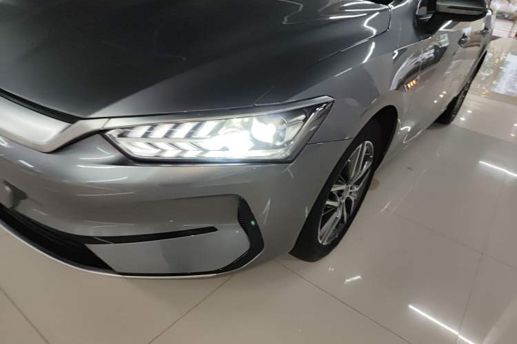 Used BYD Qin PLUS 2021 EV 400KM Luxury Model Left Front Headlight