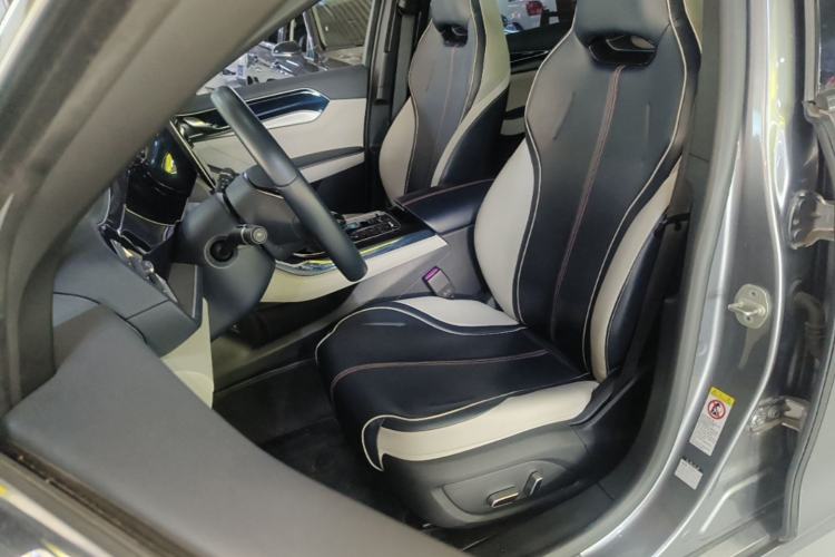 Used BYD Qin PLUS 2021 EV 400KM Luxury Model Left Front Seat