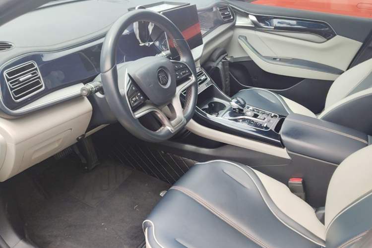 Used BYD Qin PLUS 2021 EV 500KM Luxury Model Left Front Seat