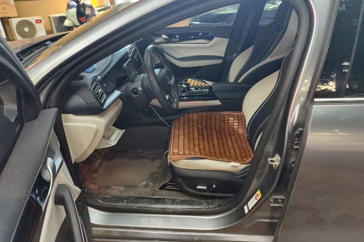 Used BYD Qin PLUS 2021 DM-i 120KM Flagship Model Left Front Seat