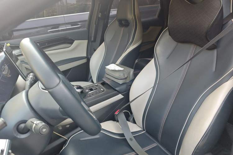 Used BYD Qin PLUS 2021 EV 500KM Luxury Model Left Front Seat