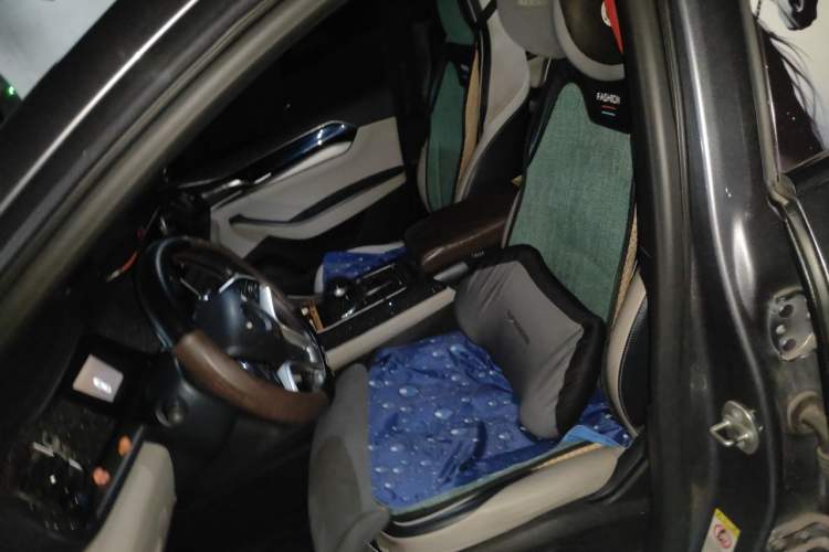 Used BYD Qin PLUS 2021 EV 500KM Luxury Model Left Front Seat