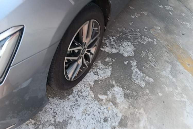 Used BYD Qin PLUS 2021 DM-i 55KM Flagship Model Left Front Wheel Hub