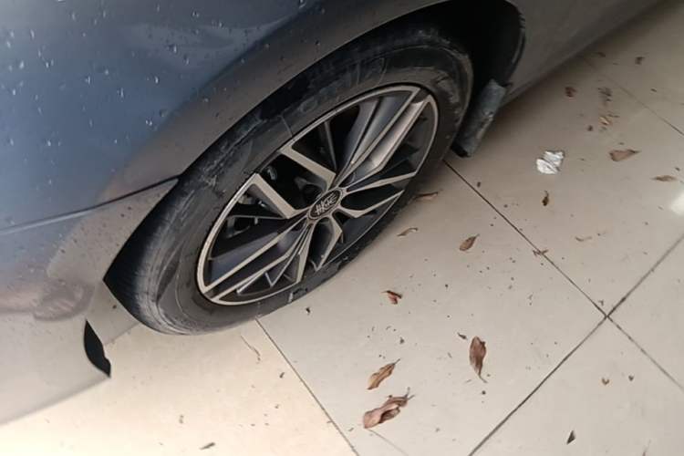Used BYD Qin PLUS 2021 DM-i 55KM Flagship Model Left Front Wheel Hub