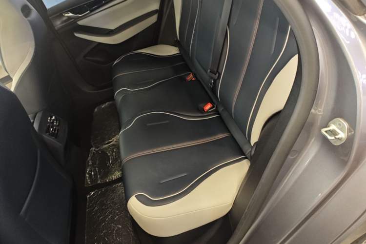 Used BYD Qin PLUS 2021 DM-i 55KM Flagship Model Left Rear Seat