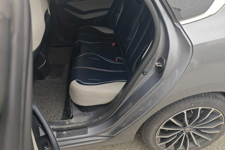 Used BYD Qin PLUS 2021 EV 600KM Flagship Model Left Rear Seat