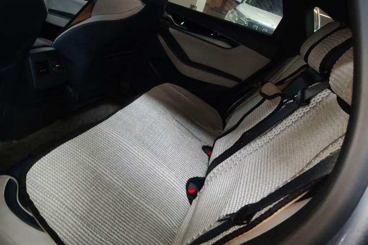 Used BYD Qin PLUS 2021 DM-i 55KM Flagship Model Left Rear Seat