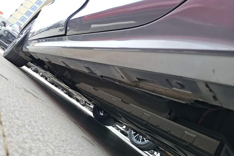 Used BYD Qin PLUS 2021 DM-i 55KM Flagship Model Left Side Sill