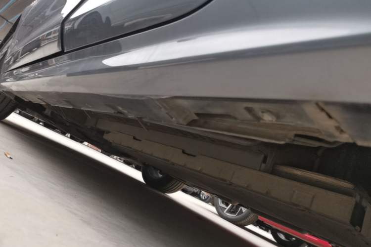 Used BYD Qin PLUS 2021 DM-i 55KM Flagship Model Left Side Sill