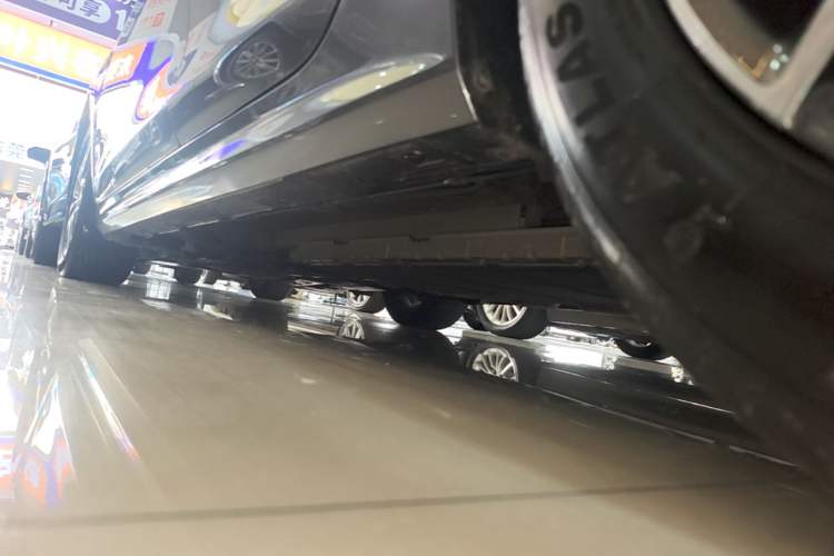 Used BYD Qin PLUS 2021 DM-i 55KM Flagship Model Left Side Sill