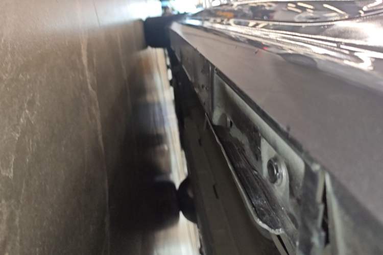 Used BYD Qin PLUS 2021 DM-i 55KM Flagship Model Left Side Sill