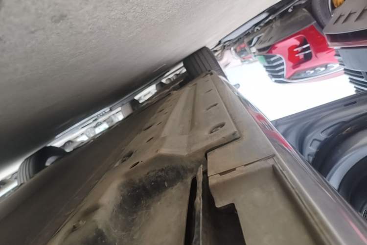 Used BYD Qin PLUS 2021 EV 500KM Luxury Model Left Side Sill
