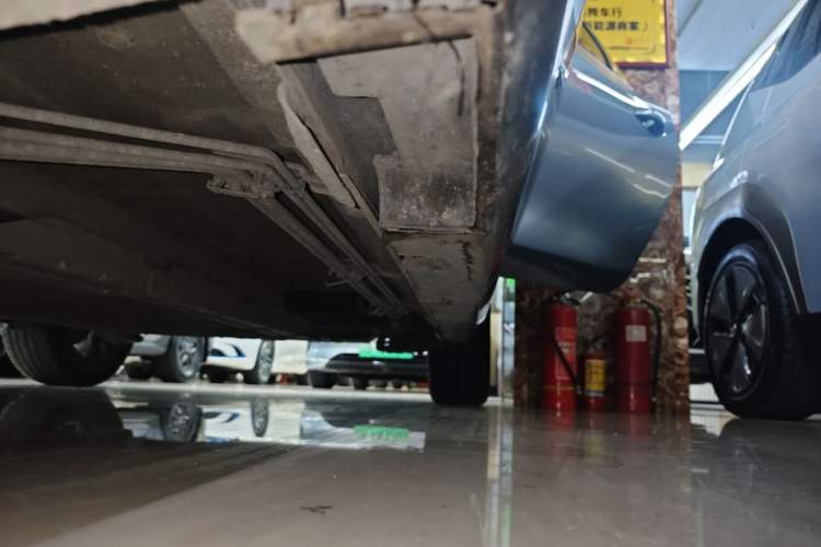 Used BYD Qin PLUS 2021 DM-i 55KM Flagship Model Left Side Sill