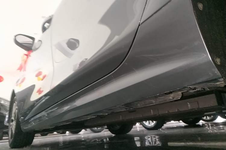 Used BYD Qin PLUS 2021 DM-i 55KM Flagship Model Left Side Sill