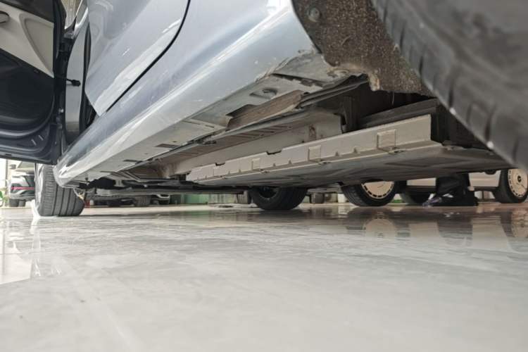 Used BYD Qin PLUS 2021 DM-i 55KM Flagship Model Left Side Sill