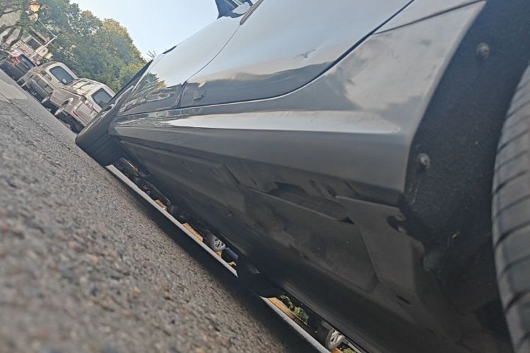 Used BYD Qin PLUS 2021 EV 500KM Premium Model Left Side Sill