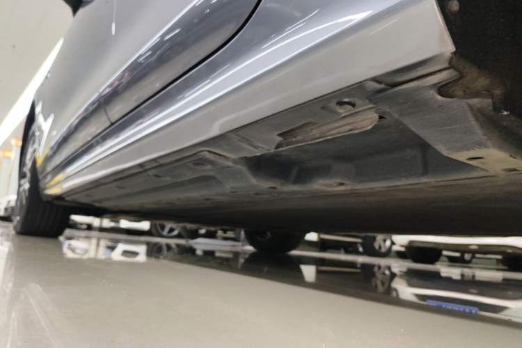 Used BYD Qin PLUS 2021 EV 400KM Luxury Model Left Side Sill