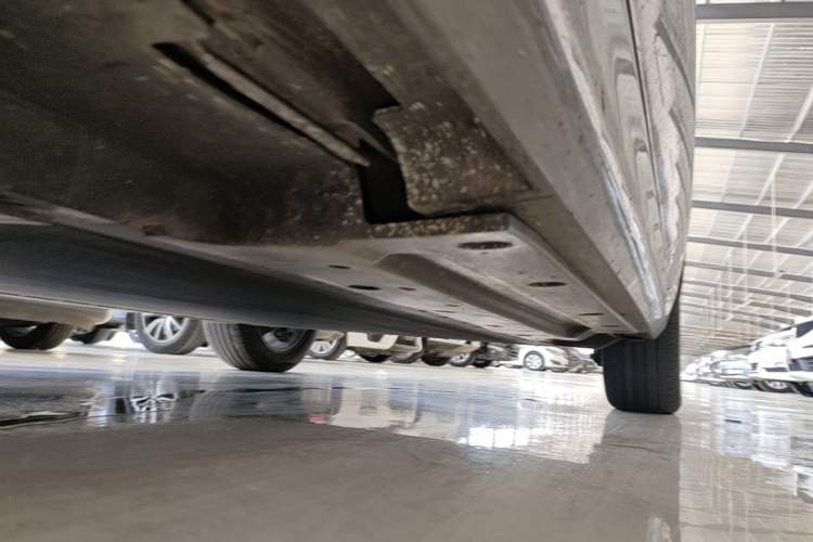 Used BYD Qin PLUS 2021 EV 400KM Luxury Model Left Side Sill