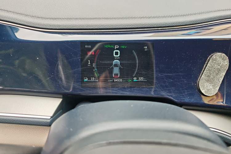 Used BYD Qin PLUS 2021 DM-i 55KM Flagship Model Odometer Close Up