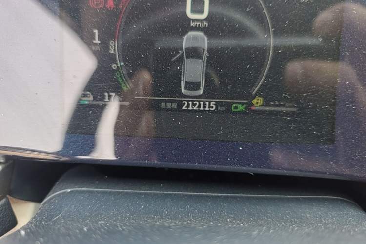 Used BYD Qin PLUS 2021 DM-i 55KM Flagship Model Odometer Close Up