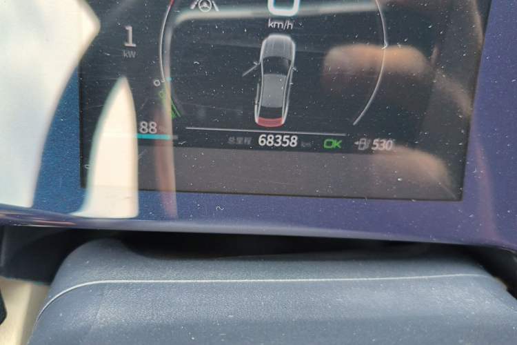 Used BYD Qin PLUS 2021 EV 600KM Flagship Model Odometer Close Up