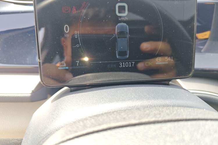 Used BYD Qin PLUS 2021 DM-i 55KM Flagship Model Odometer Close Up