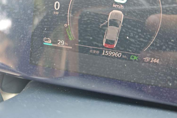 Used BYD Qin PLUS 2021 EV 500KM Luxury Model Odometer Close Up
