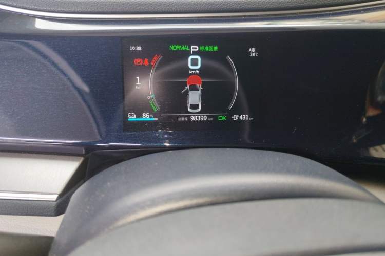 Used BYD Qin PLUS 2021 EV 500KM Luxury Model Odometer Close Up