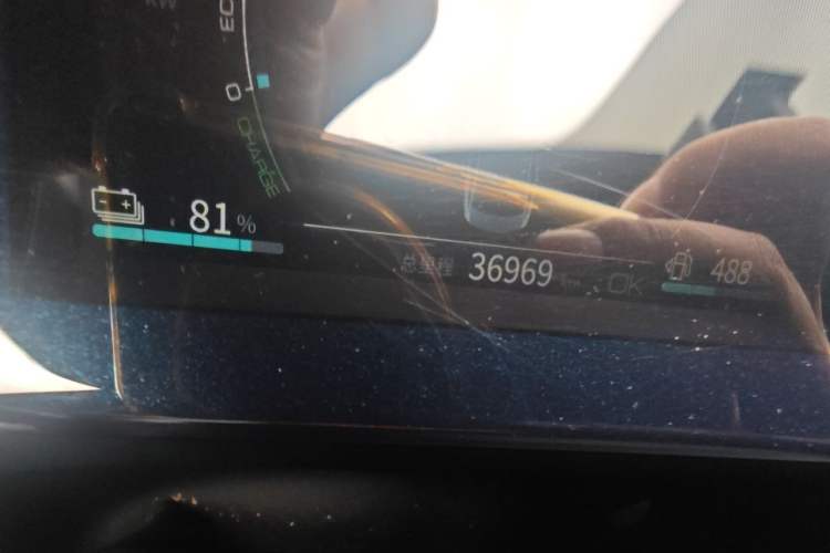 Used BYD Qin PLUS 2021 DM-i 55KM Flagship Model Odometer Close Up